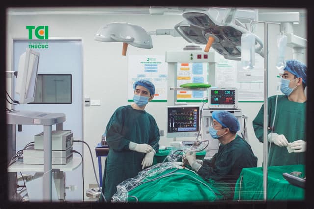 Chỉnh hình sau chấn thương tai mũi họng