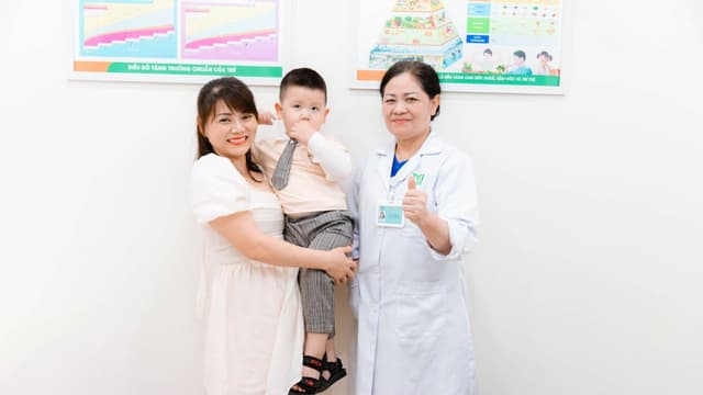 Khám béo phì ở trẻ nhỏ