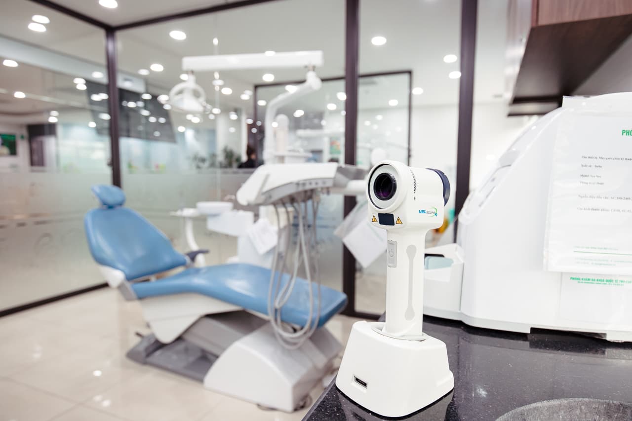 Trang thiết bị hiện đại tại phòng khám Nha BV ĐKQT Thu Cúc