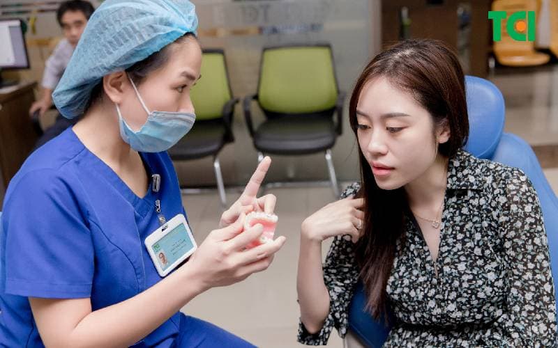 dán veneer răng giá rẻ