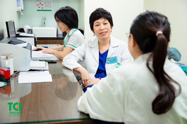 đặt vòng tránh thai