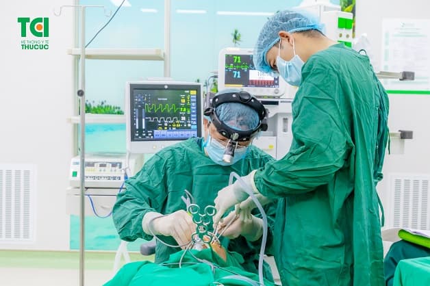 phẫu thuật bệnh lý họng - thanh quản