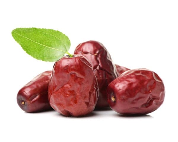 Quả táo đỏ có hình bầu dục, kích thước nhỏ, khi chín có màu đỏ hoặc nâu đỏ, vị ngọt thanh.