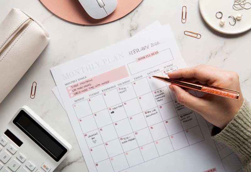 Giải đáp chi tiết thắc mắc: Tiêm mũi 5 trong 1 cách mũi lao bao lâu?