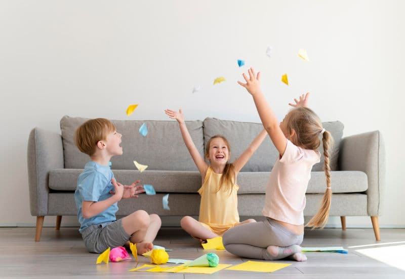 Một số vắc-xin yêu cầu tiêm nhiều mũi là để giúp cơ thể xây dựng phản ứng miễn dịch mạnh và bền.