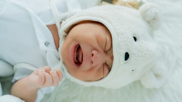 Trẻ 1 tuổi quấy khóc ban đêm: Hướng dẫn chi tiết cách cải thiện