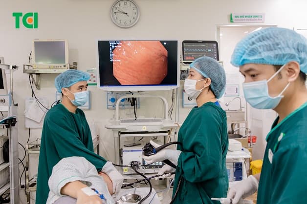 Tặng 35% công nội soi dạ dày/đại tràng/dạ dày và đại tràng tại 216 Trần Duy Hưng.