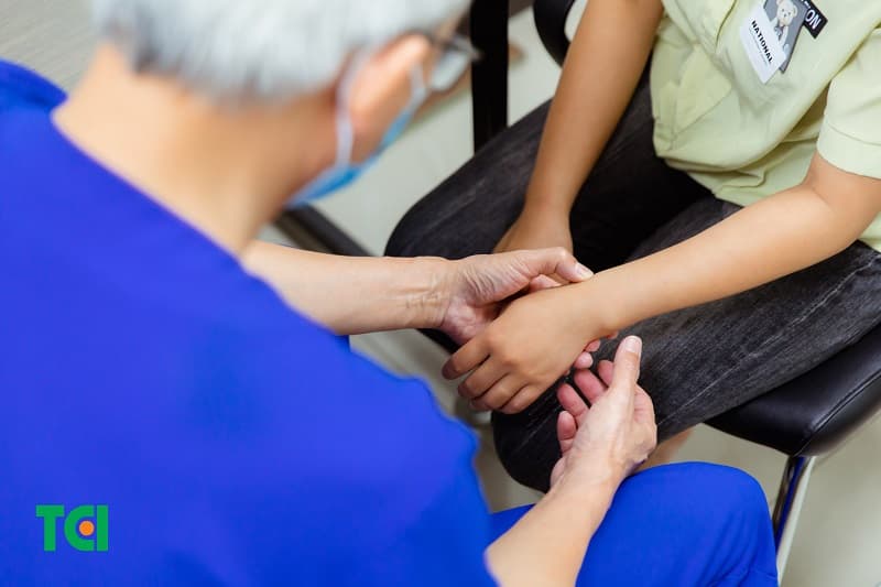 Chẩn đoán và điều trị thoái hóa khớp