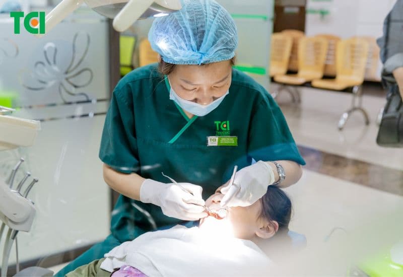 Để chữa đau răng hiệu quả, hãy duy trì thói quen khám nha khoa định kỳ.