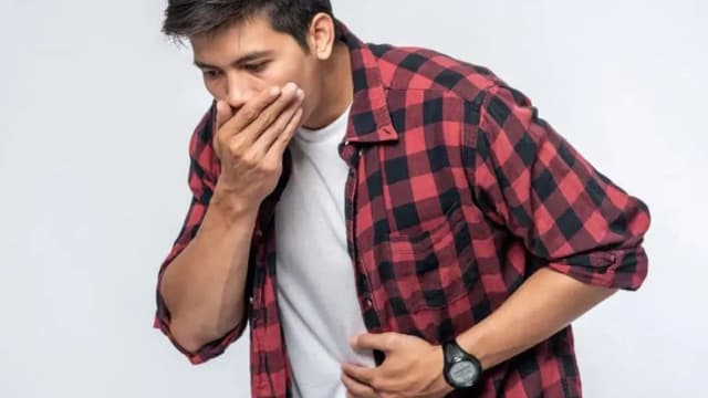 Đau dạ dày ợ hơi: Khi nào cần đi khám?