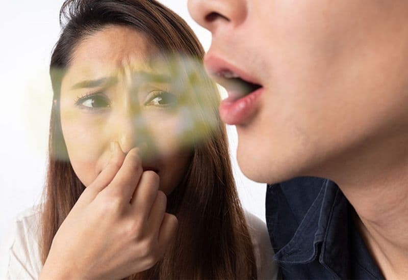 Có nhiều yếu tố khác nhau có thể gây hôi miệng.