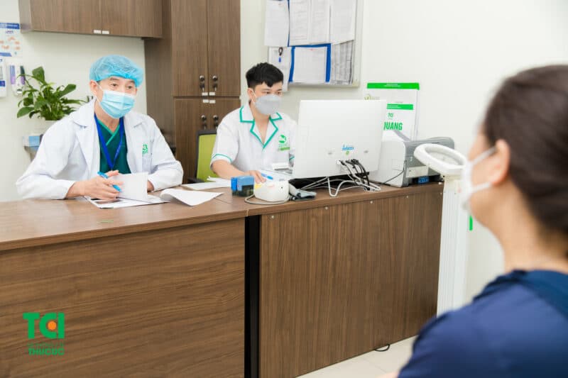 Thăm khám và điều trị triệt để thận ứ nước theo phác đồ của bác sĩ