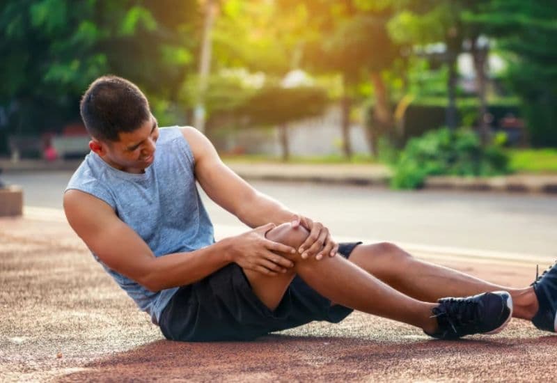 Cách phòng tránh chấn thương đứt dây chằng chéo sau khớp gối