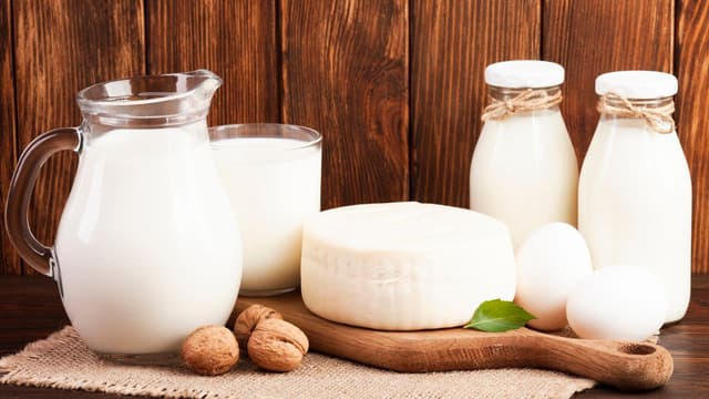 5 Nhóm thực phẩm nhiều canxi bạn nên thêm vào thực đơn