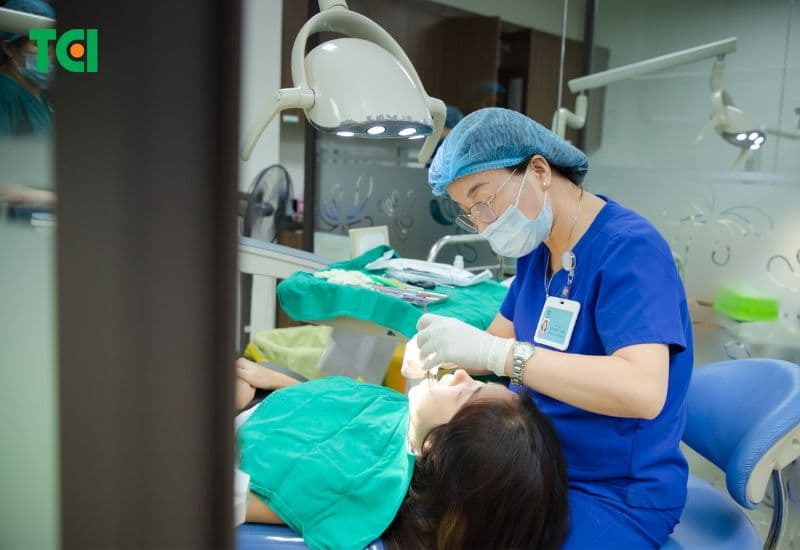 Thu Cúc TCI là địa chỉ uy tín, được nhiều khách hàng tin tưởng khi lựa chọn trồng răng implant.