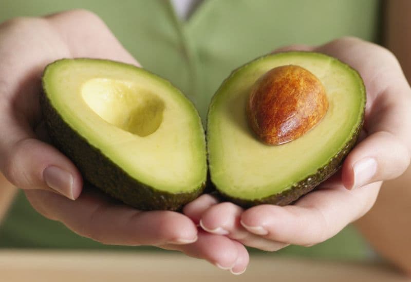 Trào ngược dạ dày có ăn được bơ không