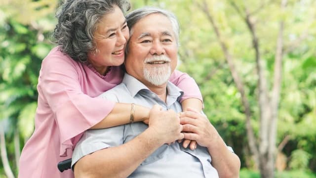 Cách điều trị và chăm sóc cho bệnh nhân Parkinson