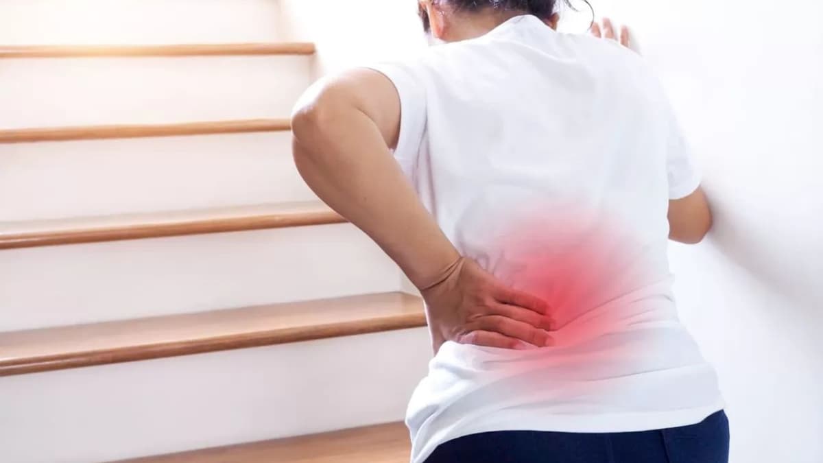 Phân biệt biểu hiện của thận ứ nước với viêm tiết niệu và sỏi thận