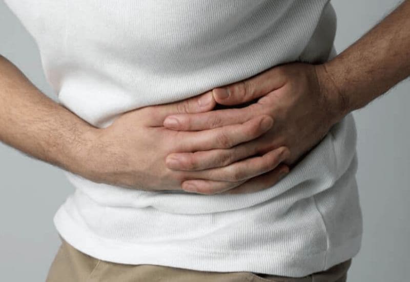 Đau bụng do thận ứ nước là gì?