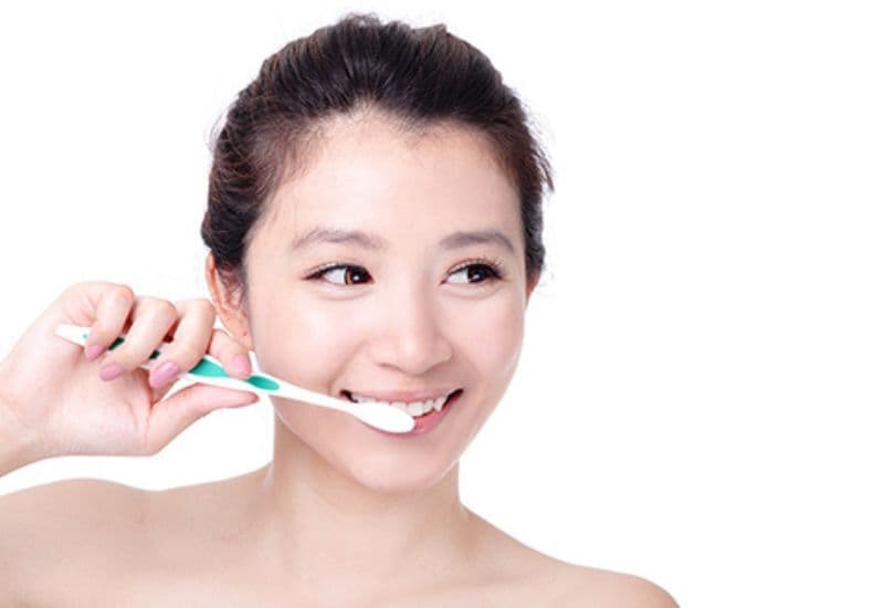 Hiệu quả hàn răng nứt phụ thuộc nhiều vào cách bạn chăm sóc răng sau điều trị