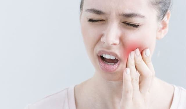 Sâu tủy răng – Nguyên nhân, dấu hiệu và hướng điều trị hiệu quả