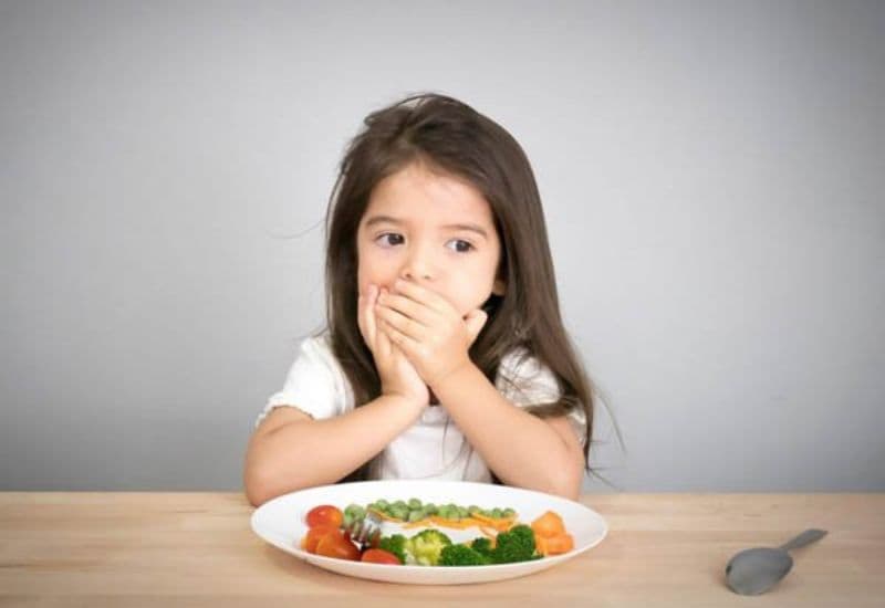 Suy dinh dưỡng cấp là tình trạng cơ thể thiếu hụt dinh dưỡng đột ngột, gây sụt cân nhanh và ảnh hưởng nghiêm trọng đến sức khỏe.