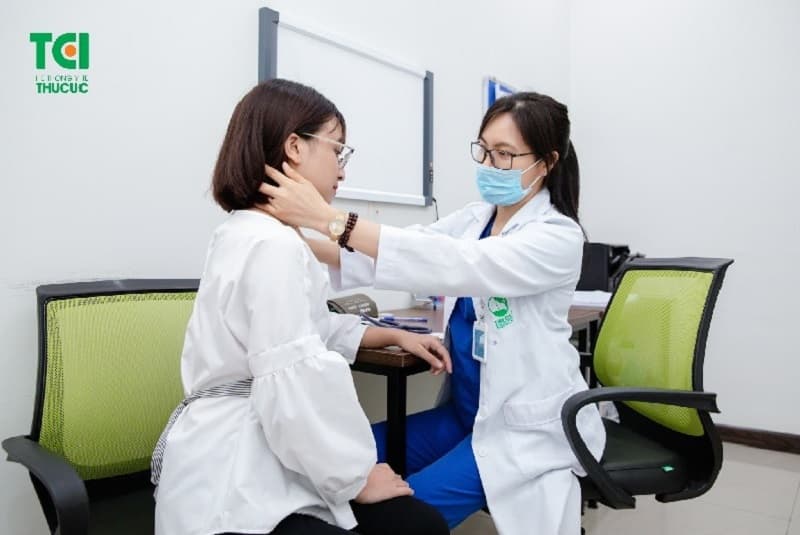 Người bệnh cần thăm khám để được điều trị hiệu quả