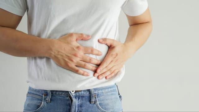 Thận ứ nước do hẹp niệu quản: Dấu hiệu âm thầm dễ bị bỏ qua