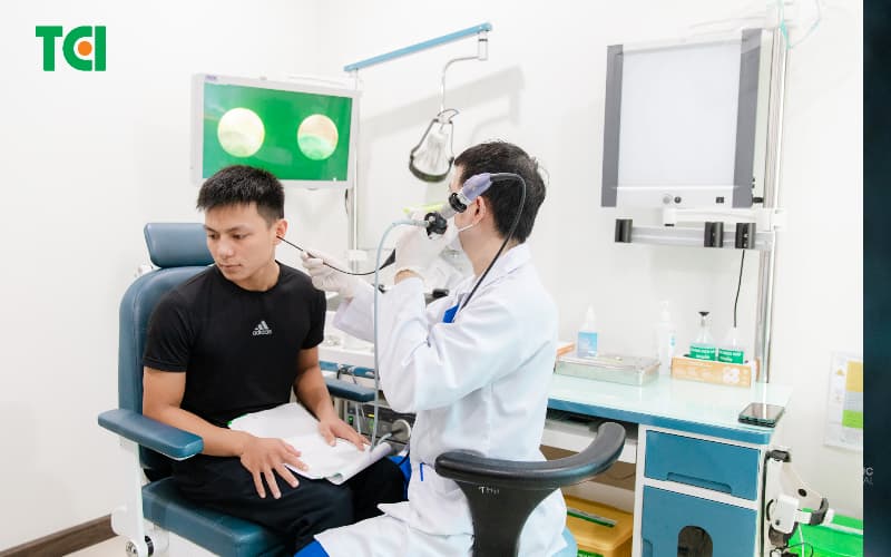 Viêm tai ngoài là gì vậy