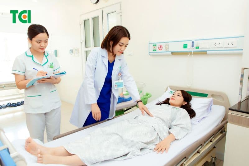 bà bầu ở cữ mấy tháng