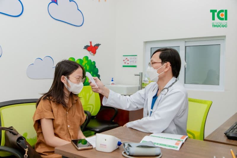 Việc theo dõi cơ thể trong 24-48 giờ đầu tiên là rất quan trọng.