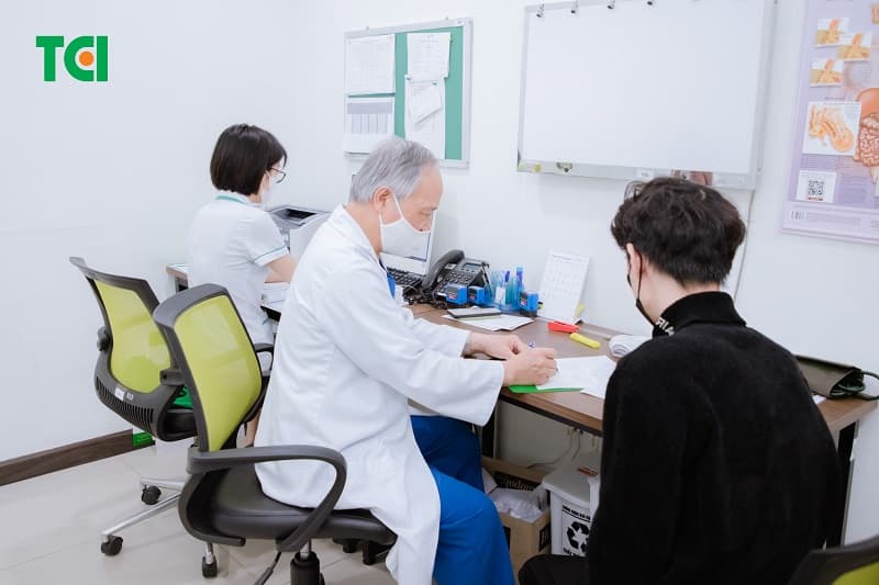 Cần làm gì khi thấy các dấu hiệu cảnh báo cao huyết áp?