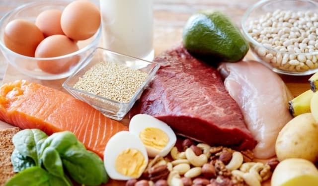 Chế độ dinh dưỡng cho trẻ: Những nguyên tắc cha mẹ cần ghi nhớ