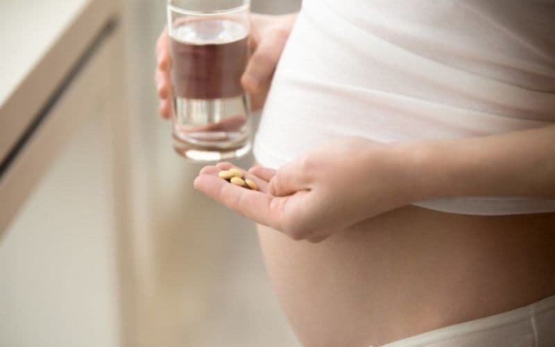 Điều trị cường giáp khi mang thai đòi hỏi sự cân nhắc kỹ lưỡng giữa lợi ích và nguy cơ