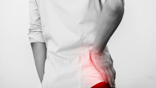 Đau dây thần kinh tọa: Triệu chứng điển hình và không điển hình