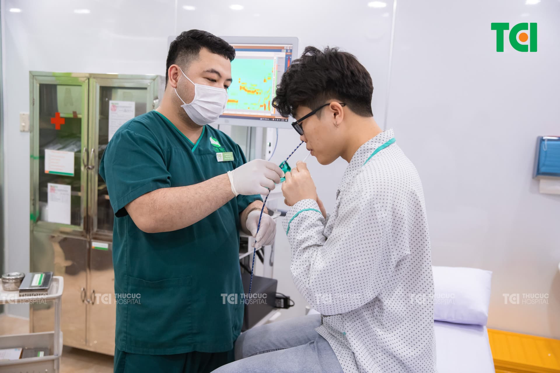 Đo pH thực quản 24h là phương pháp chẩn đoán trào ngược hiệu quả.