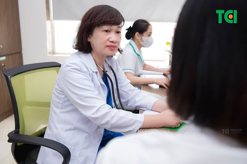 Khám đau khớp gót chân ở đâu?