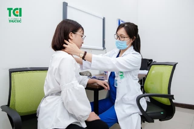 Nguyên nhân gây cường giáp, triệu chứng và biến chứng