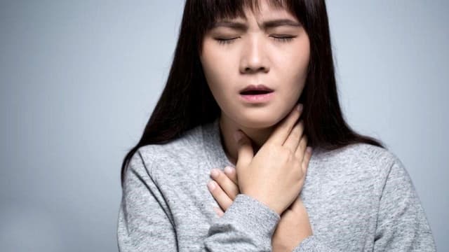 Nóng cổ ợ hơi – triệu chứng phổ biến, đừng chủ quan!