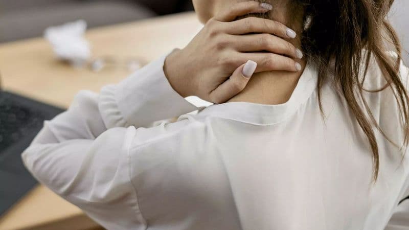 Biểu hiện thường gặp của thoái hóa vùng cổ 