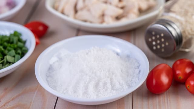 Cẩn trọng với nhóm thực phẩm gây tăng huyết áp