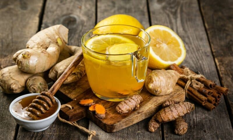 Gừng cũng có tác dụng hỗ trợ giảm chứng ợ chua hiệu quả.