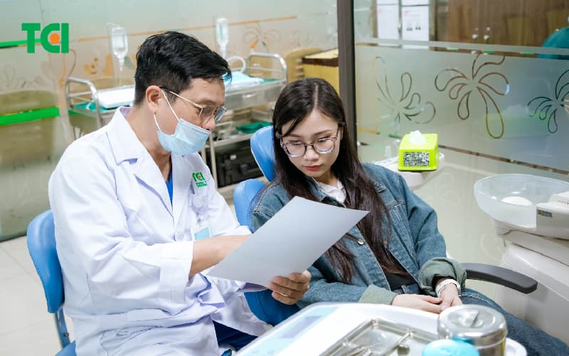 Thuốc bôi nhiệt miệng trẻ em