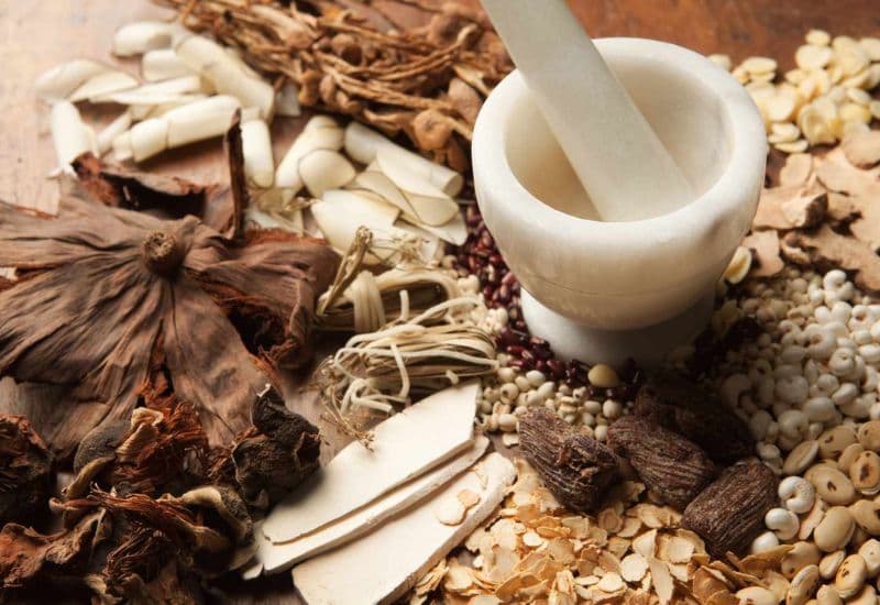 Những sai lầm phổ biến khi áp dụng cách điều trị thận ứ nước độ 1 tại nhà