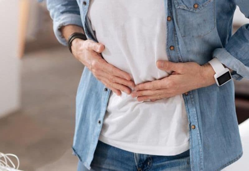 Trào ngược dạ dày buồn nôn