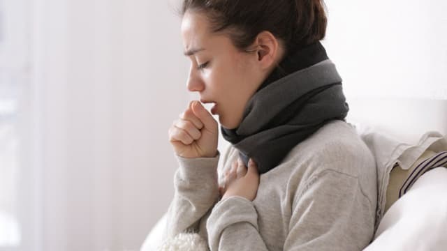 Đừng chủ quan với tình trạng trào ngược dạ dày ho nhiều