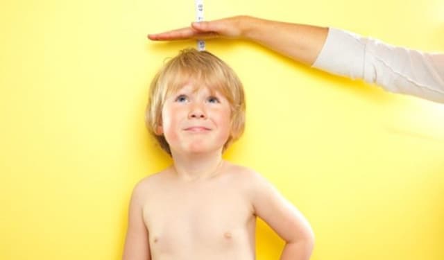 Trẻ biếng ăn thấp còi: Nguyên nhân và cách khắc phục hiệu quả