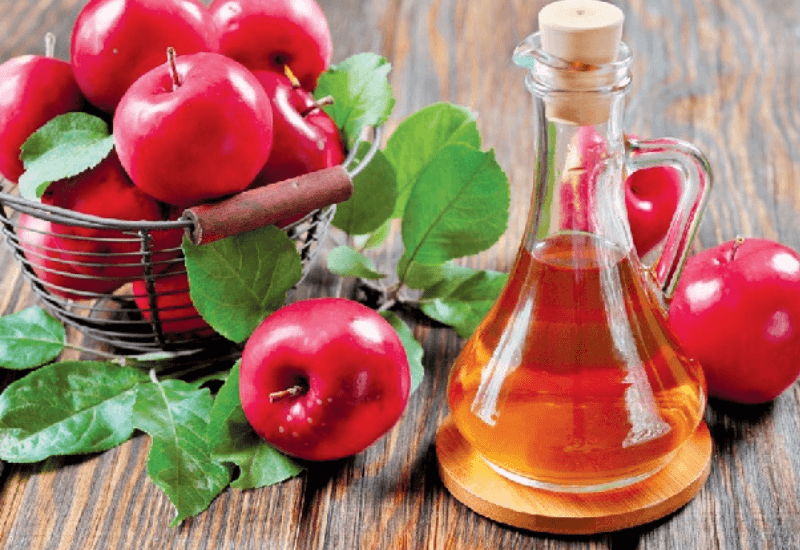 Táo và các loại thực phẩm giòn có thể giúp loại bỏ thức ăn thừa và giúp hơi thở thơm tho