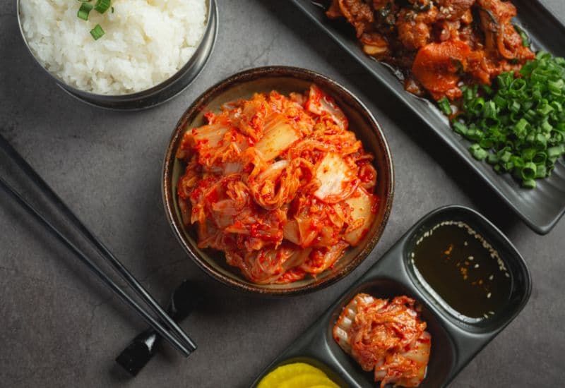 Một trong những hiểu lầm phổ biến là tất cả thực phẩm có vị chua đều mang lại lợi ích cho người cao huyết áp.