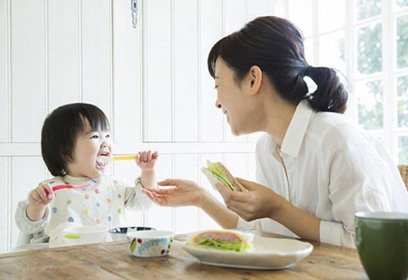 Chế độ ăn cho trẻ biếng ăn cần được điều chỉnh theo thể chất từng bé.